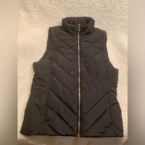 Michael Kors black full zip puffer vest size medium